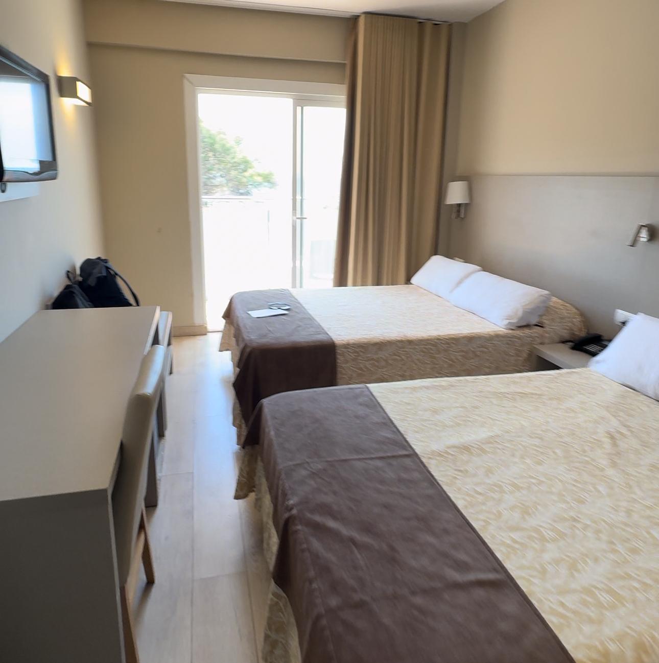 Detalles del baño y cama