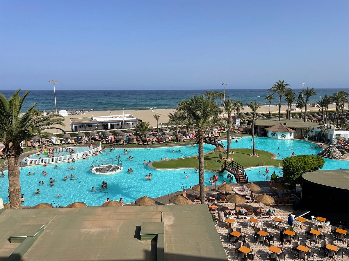 Piscina Evenia Zoraida