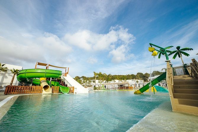 Camping con toboganes Alannia Salou - Descubriendo Viajes (1)