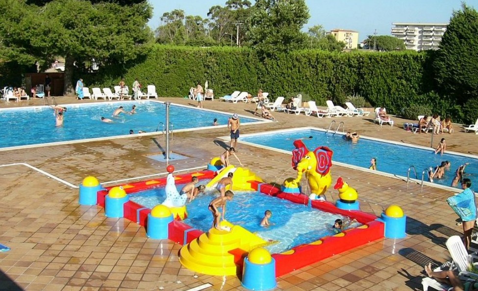Camping La Pinada - Descubriendo Viajes