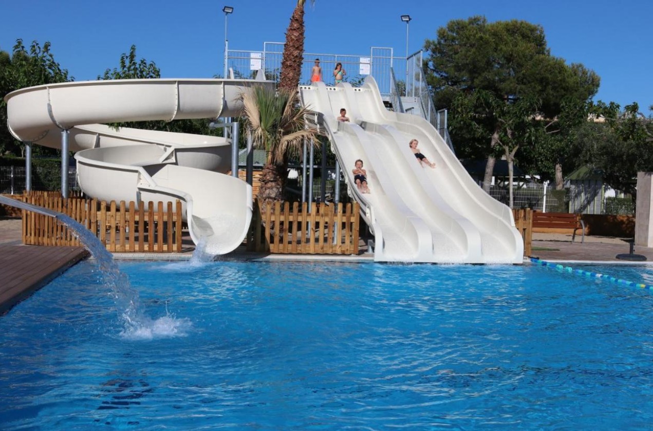 Camping Playa Cambrils - Descubriendo Viajes