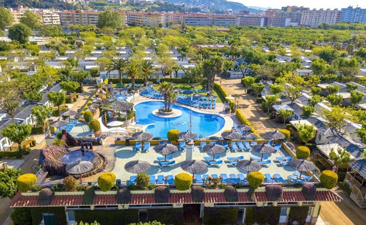 Camping La Masia - Descubriendo Viajes