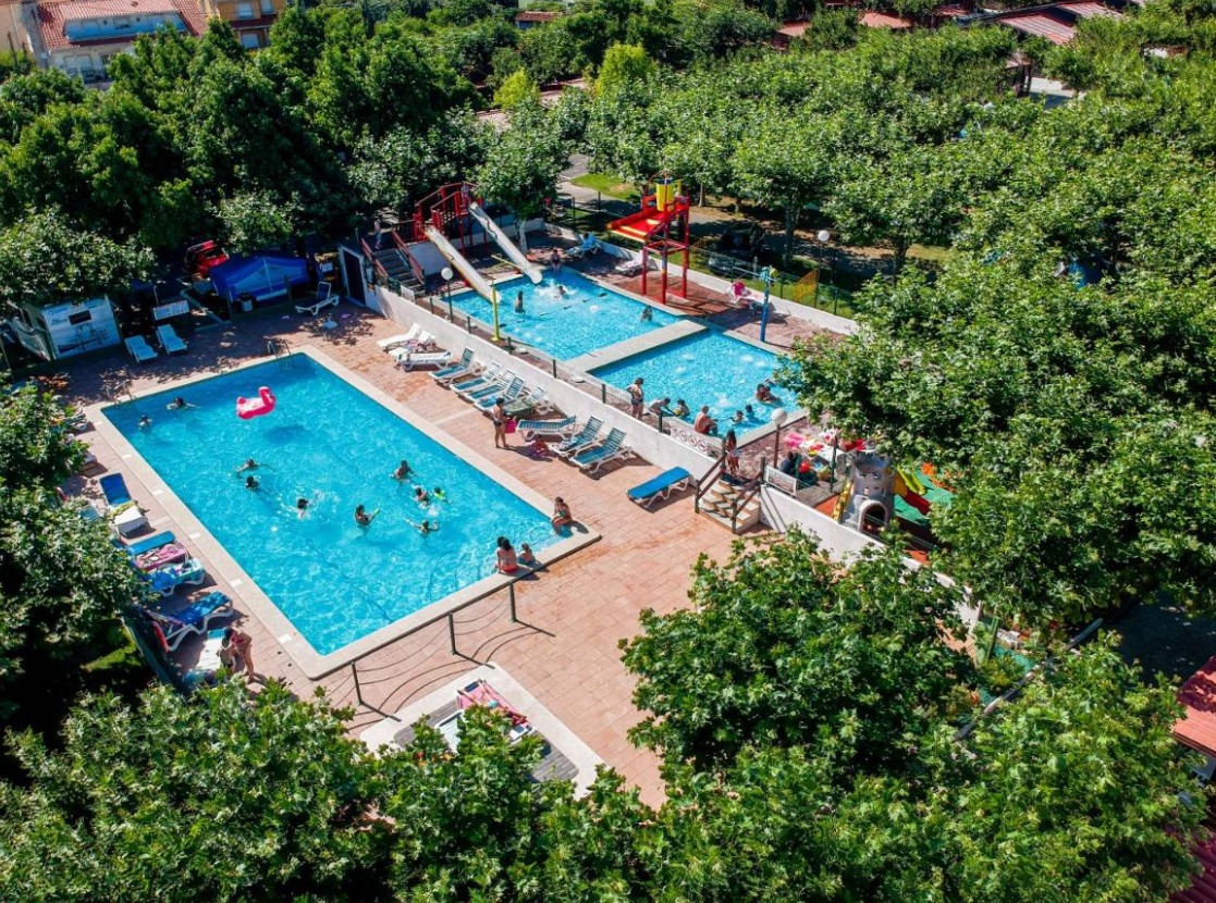 Camping Playa Canelas - Descubriendo Viajes