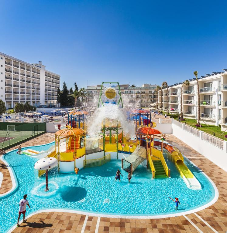 Toboganes Globales Estepona - descubriendo viajes