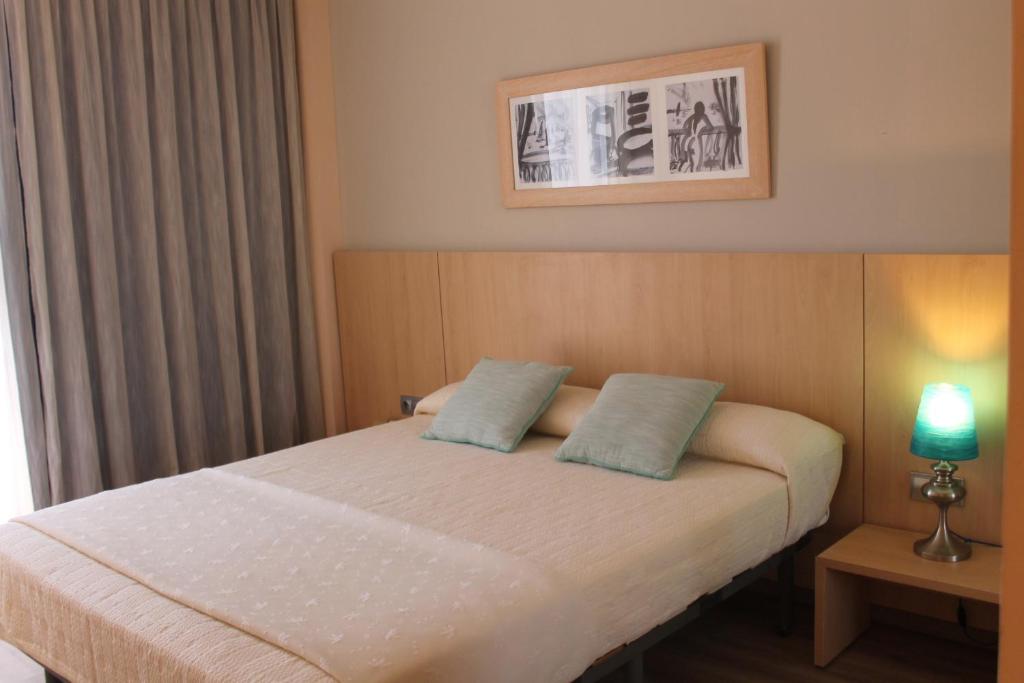 Hotel Advise Reina Almería - Descubriendo Viajes