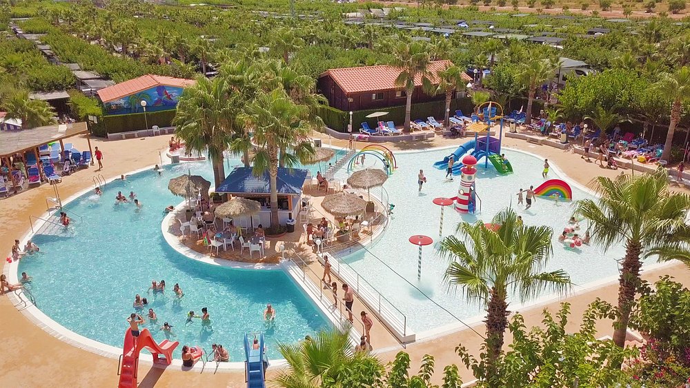 Bravoplaya Camping Resort - Descubriendo Viajes