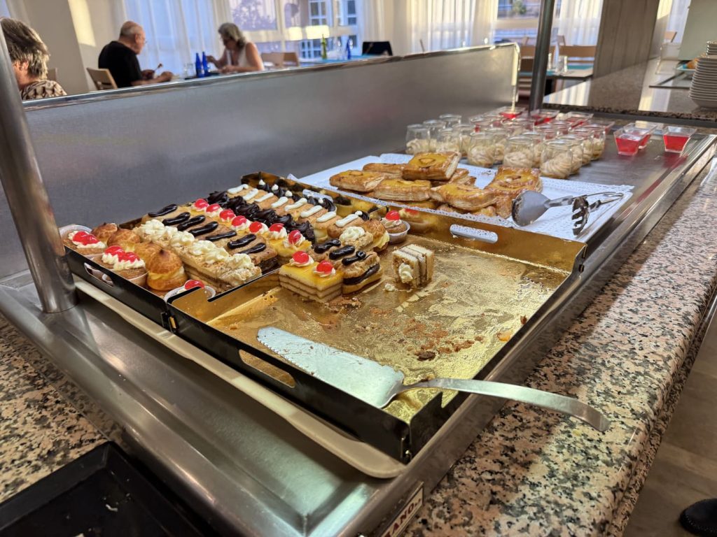 Restaurante buffet Hotel Alone Benidorm