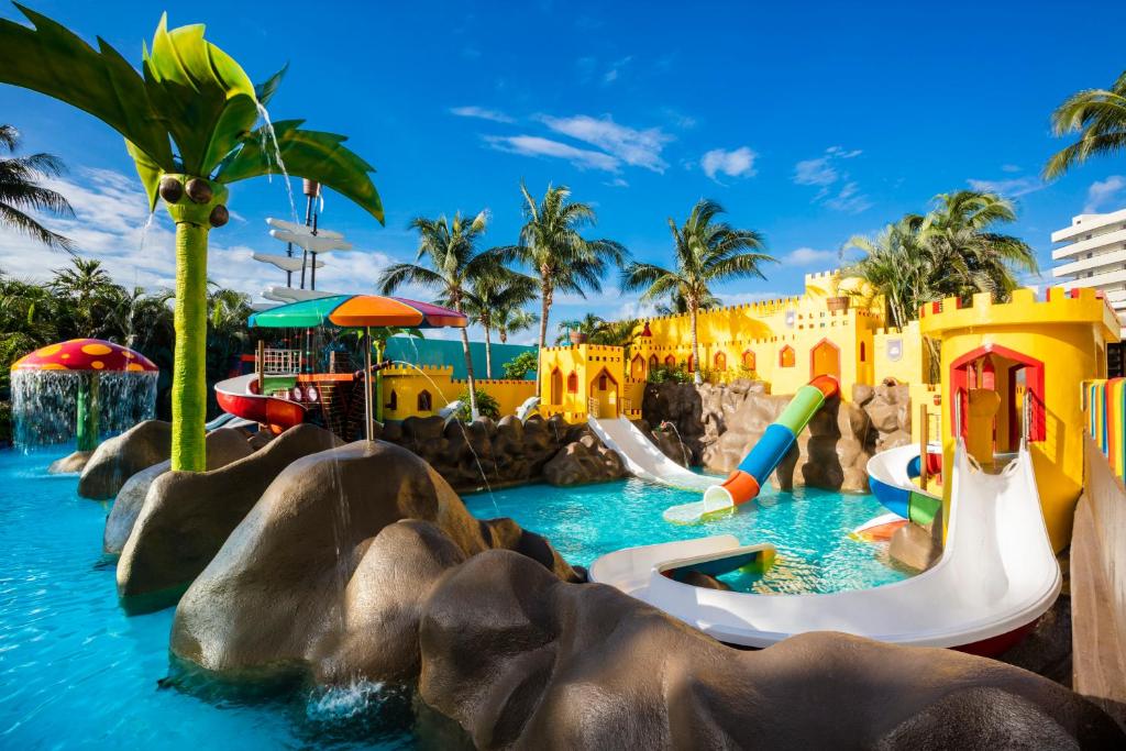 crown paradise club - descubriendo viajes