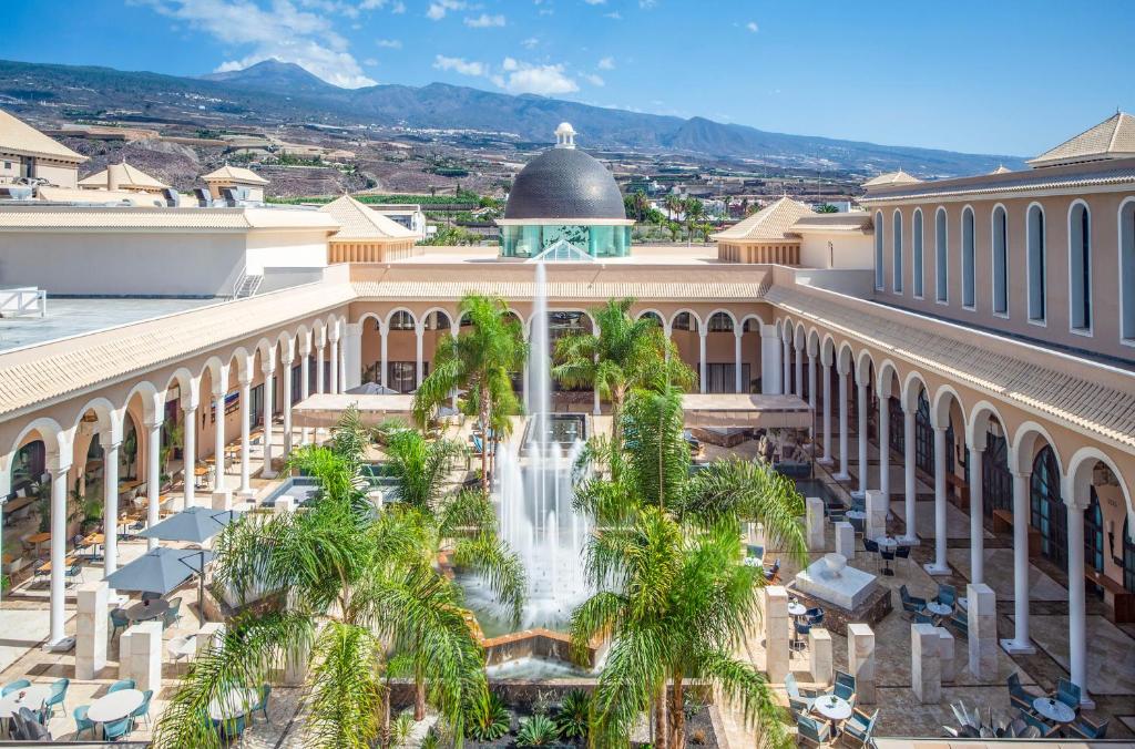 grand-melia-palacio-de-isora-4
