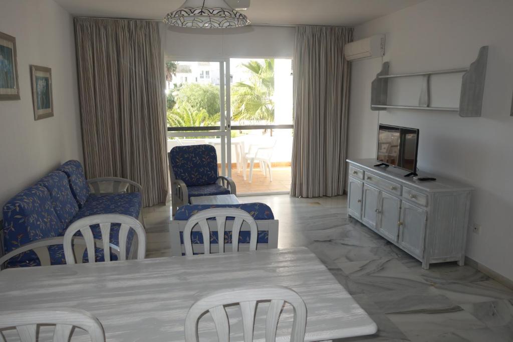 Apartamentos Golf Center - Descubreindo viajes 3