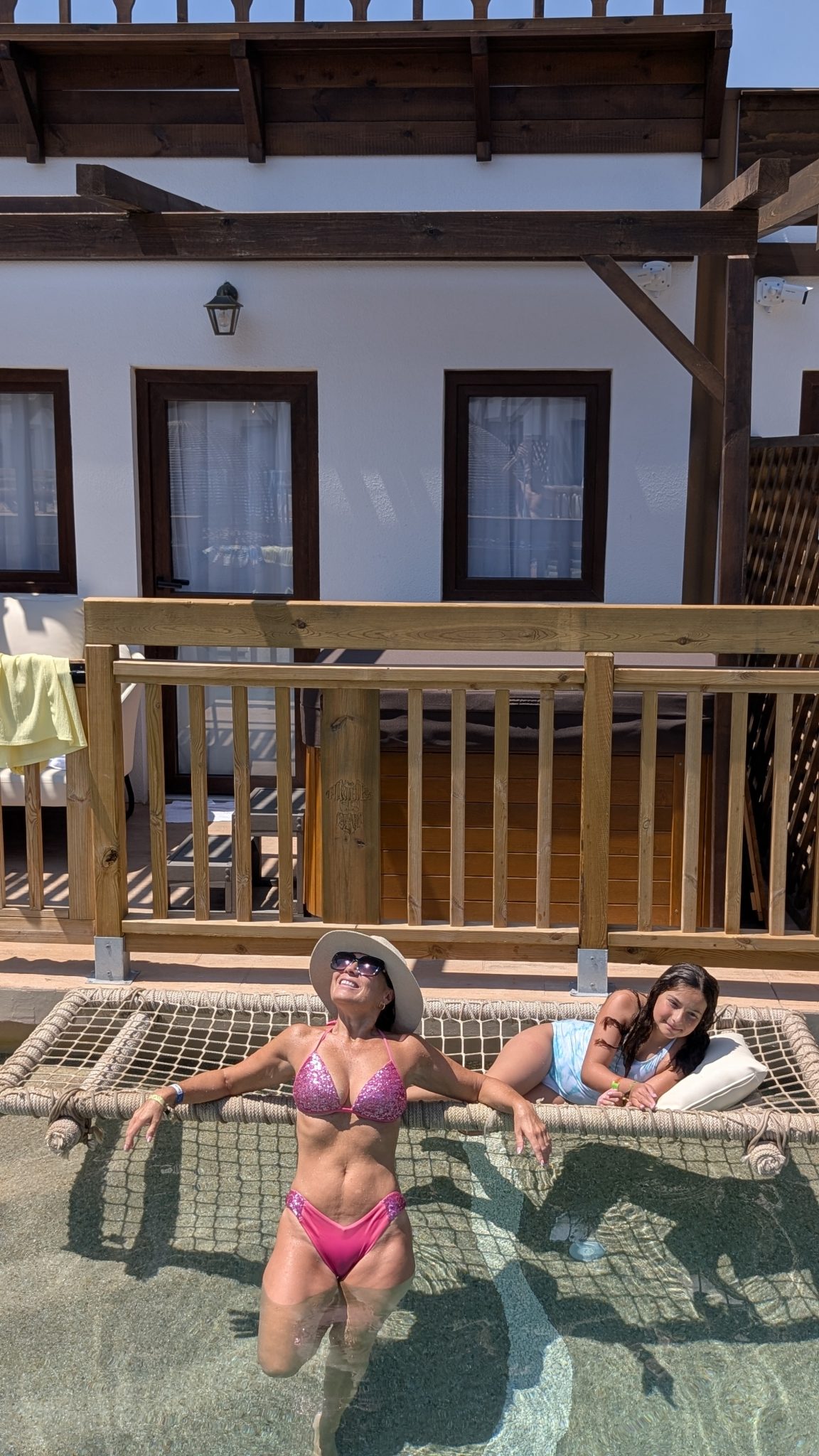 Cabaña swim-up con acceso a piscina