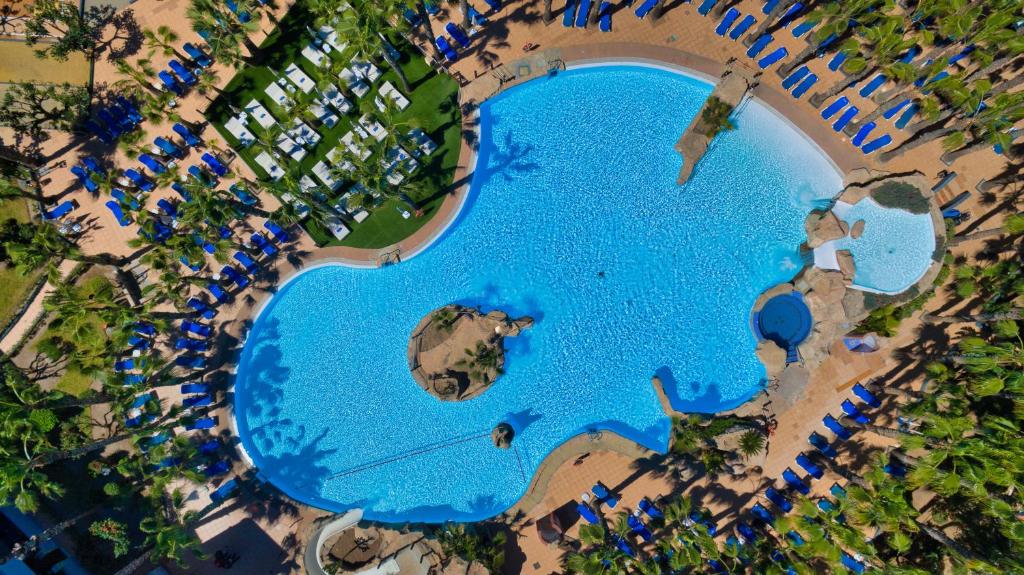 Hotel playa vera - descubriendo viajes