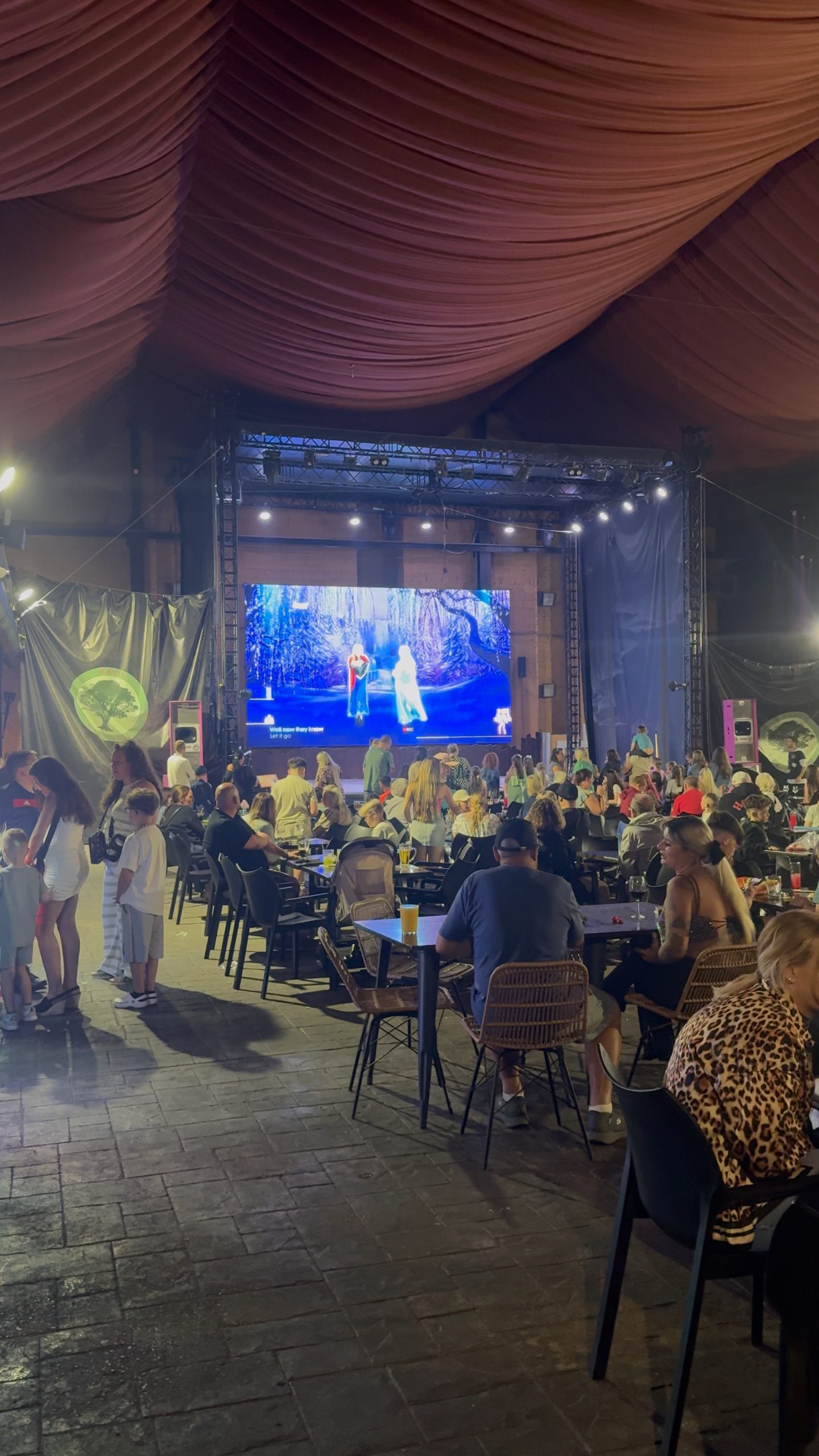 Show Magic Robin Hood - descubreindo viajes