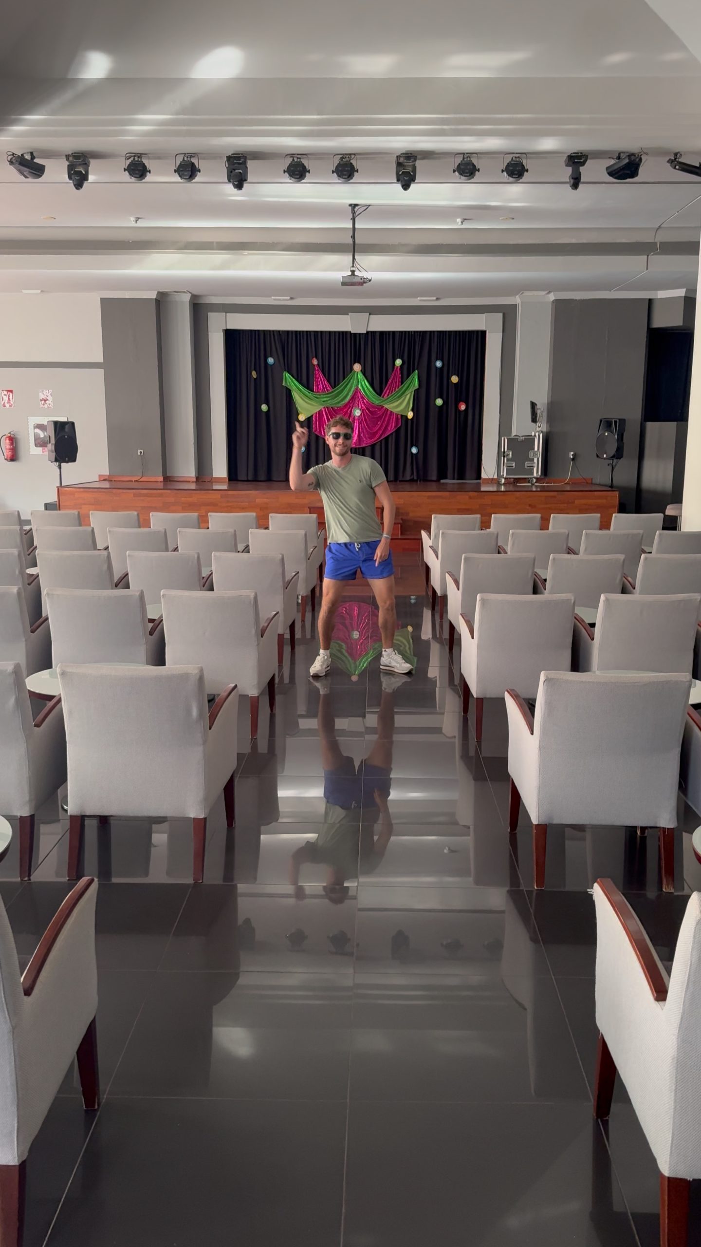 Espectaculos Playa Marina - Descubriendo Viajes