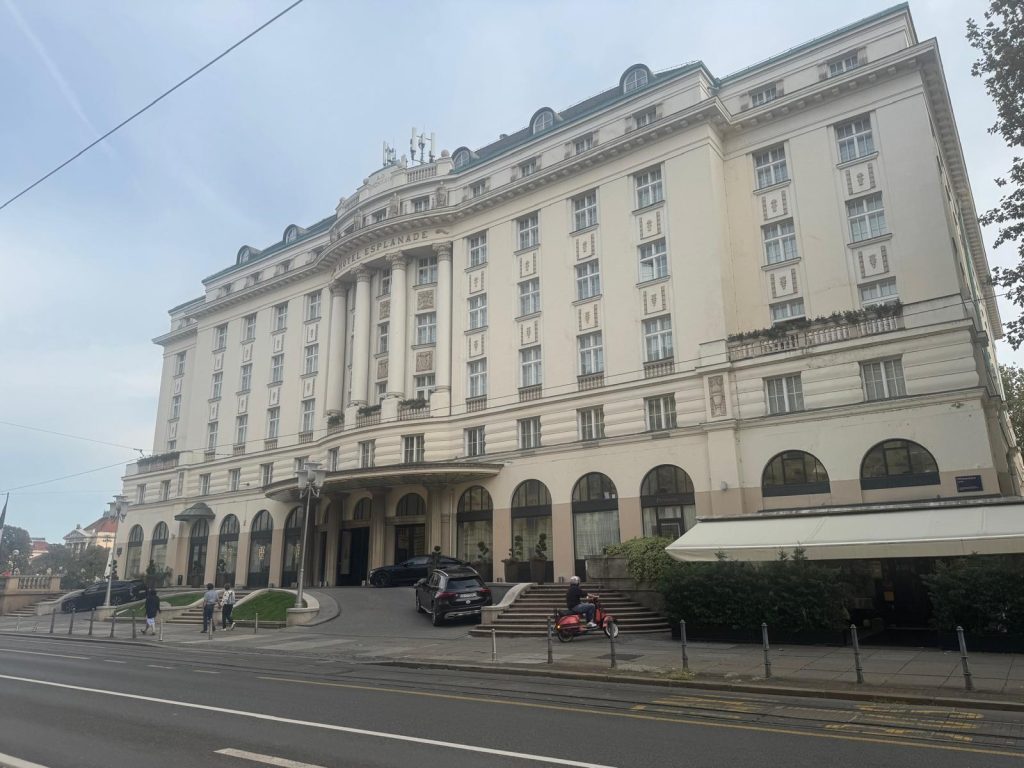 Hotel Esplanade Zagreb - Descubriendo Viajes