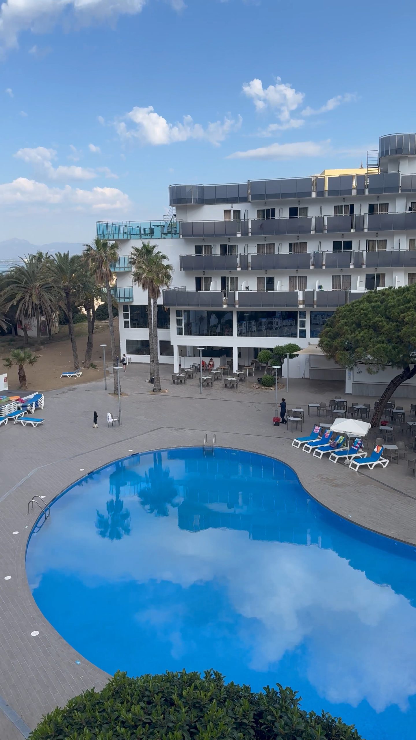 Piscina Best cap salou- descubriendo viajes