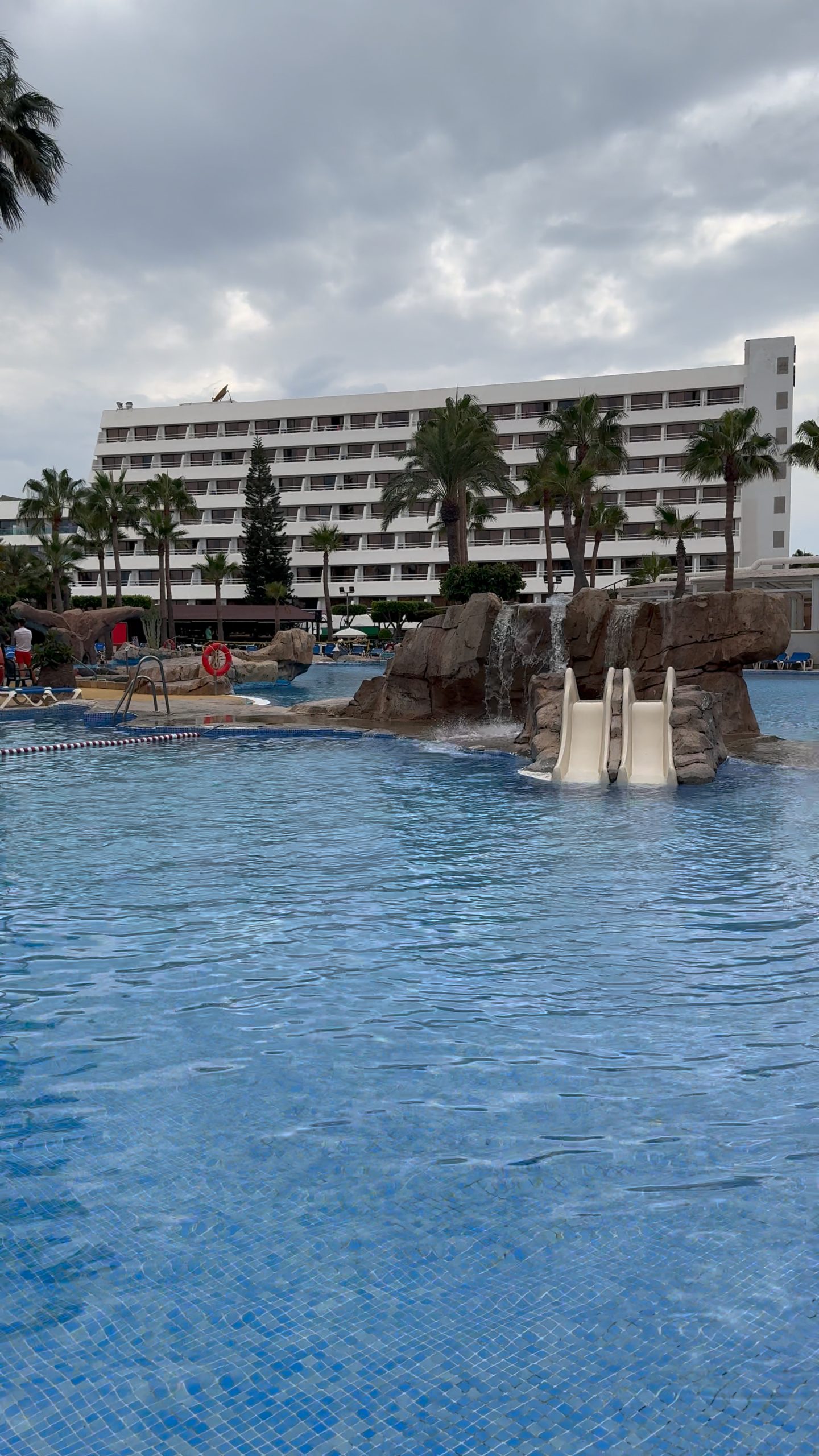 Piscinas Playa Capricho - Descubriendo viajes