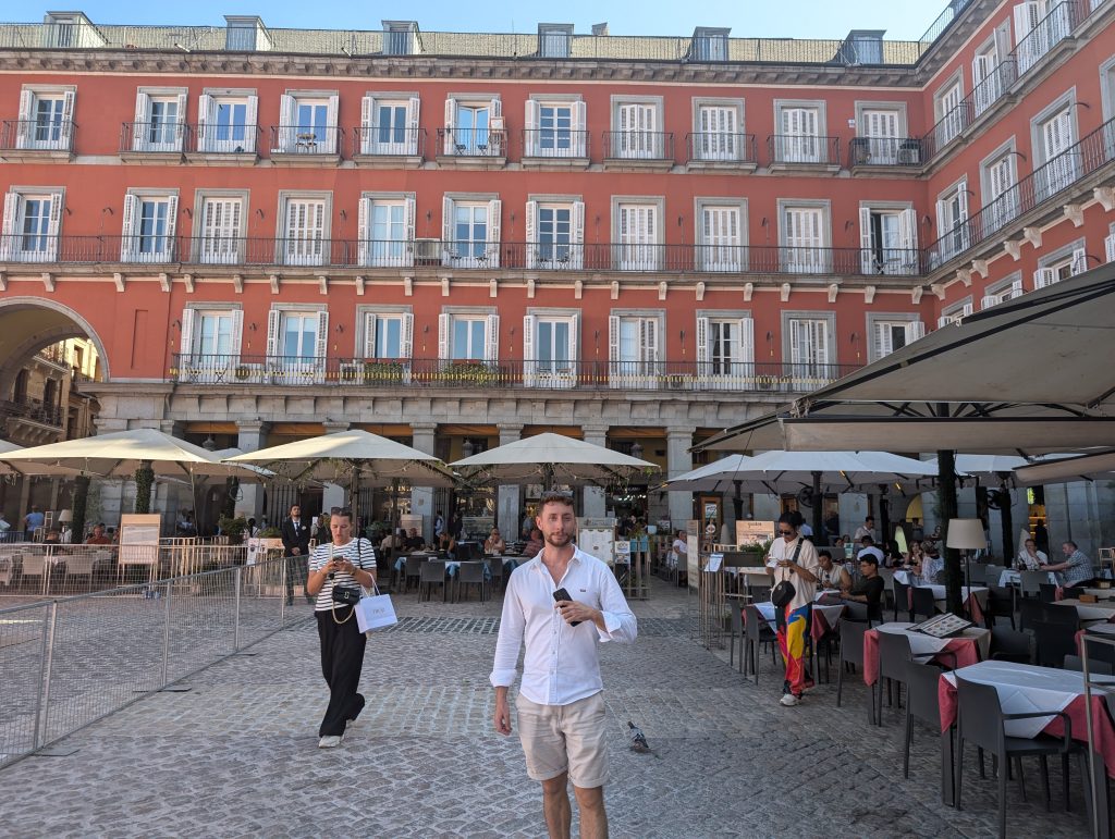 Plaza Mayor Descubriendo Viajes