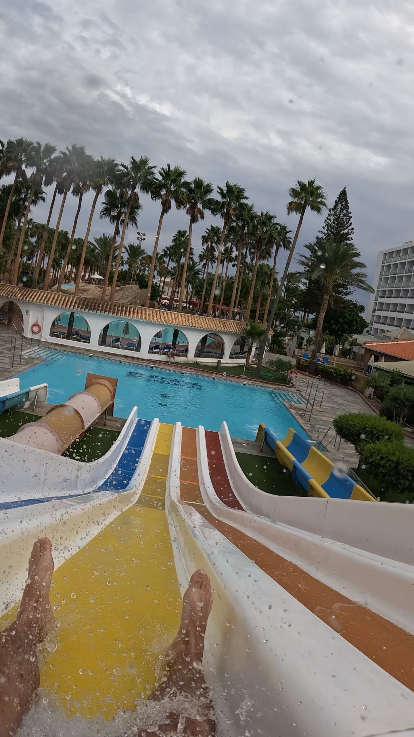 Toboganes Playa Sol - Descubriendo Viajes