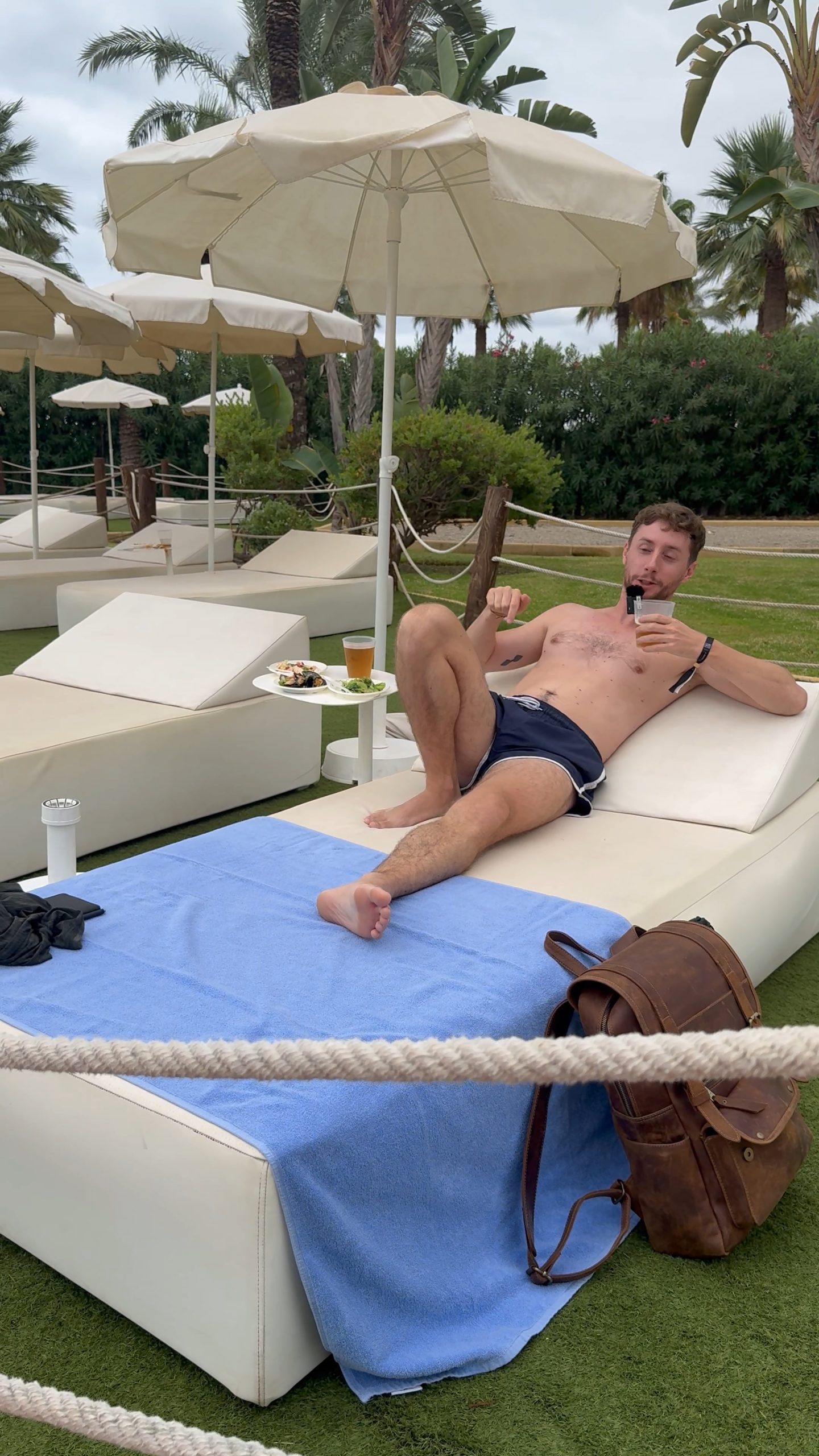 Tumbonas Zimbali playa - descubriendo viajes