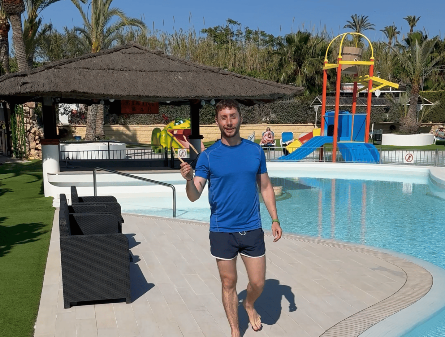 piscina benisol - descubriendo viajes