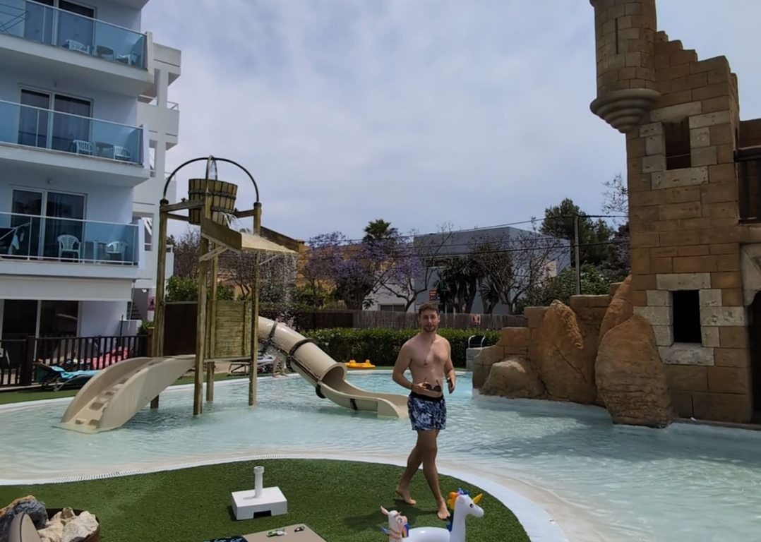 piscina pirates village 3 - descubriendo viajes