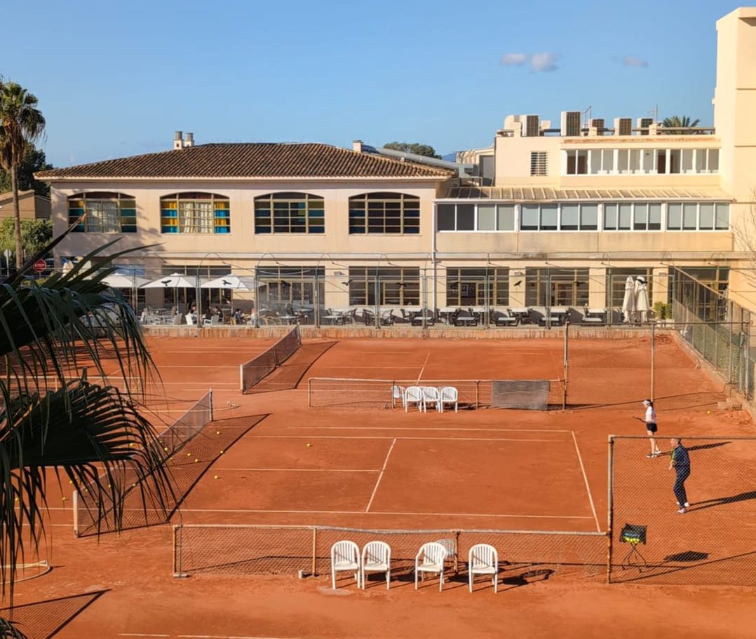 tenis hotel simo - descubriendo viajes
