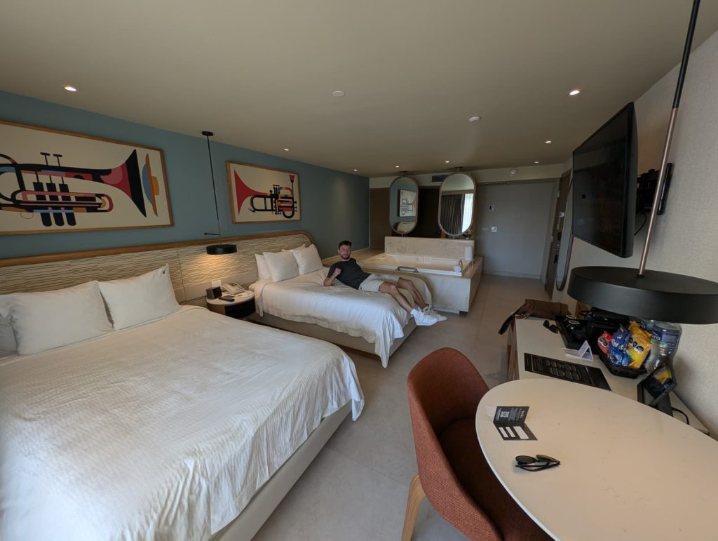 Hard rock cancun habitación estandar - descubriendo viajes