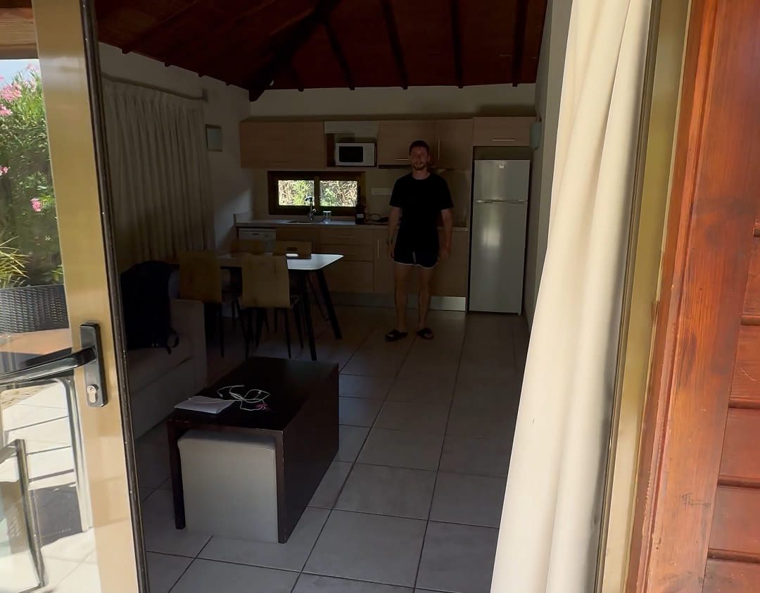 bungalow alannia costa - descubriendo viajes