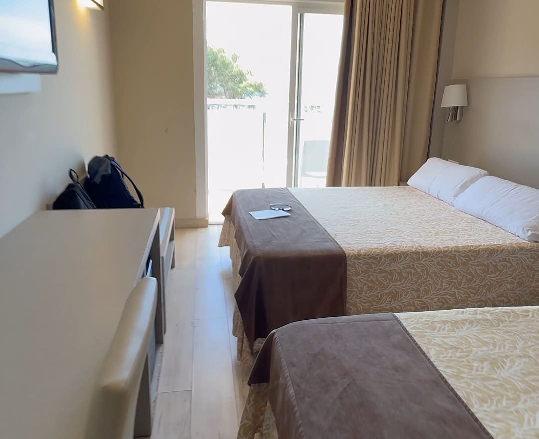 habitacion cap salou - descubriendo viajes