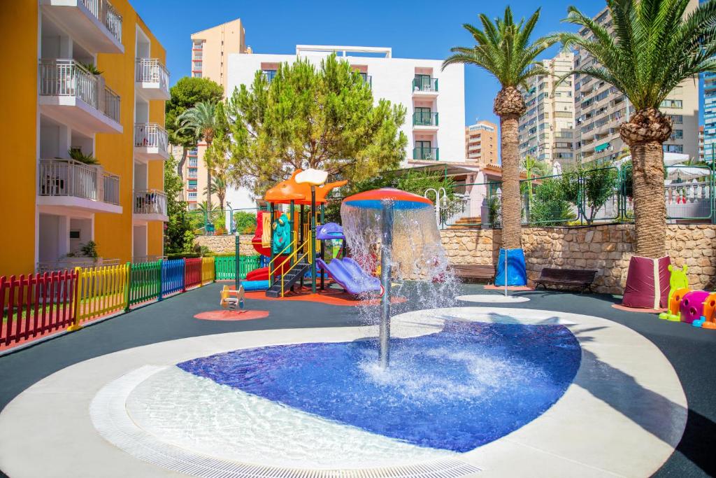 hotel servigroup pueblo benidorm - descubriendo viajes