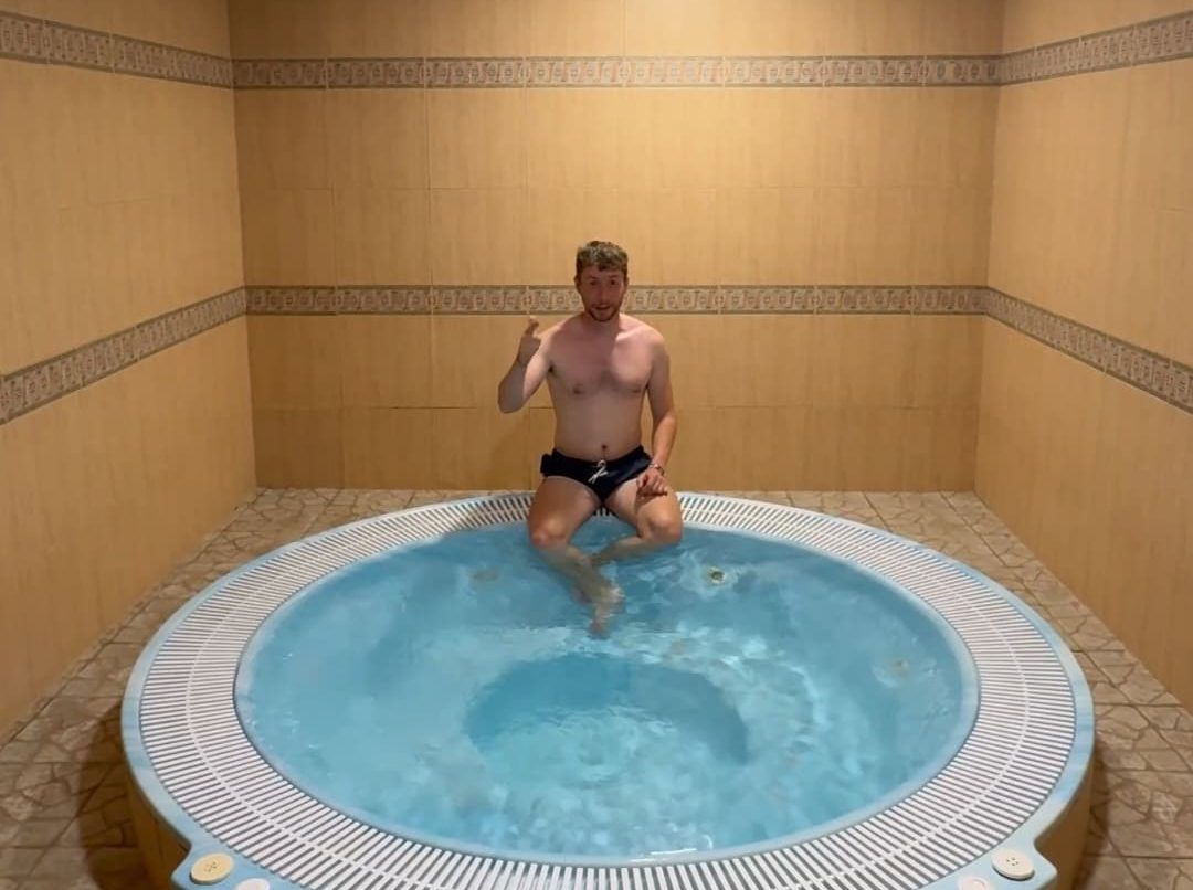 jacuzzi 2 calella - descubriendo viajes