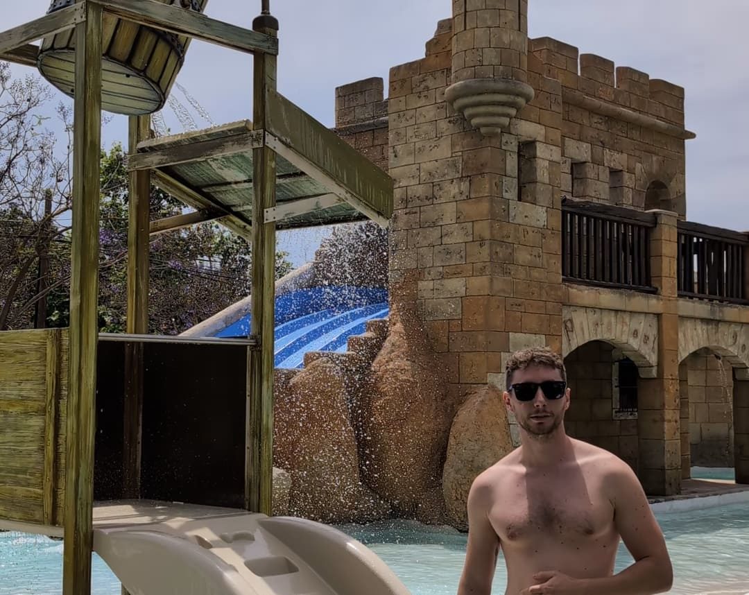 pirate village tobogan - descubriendo viajes