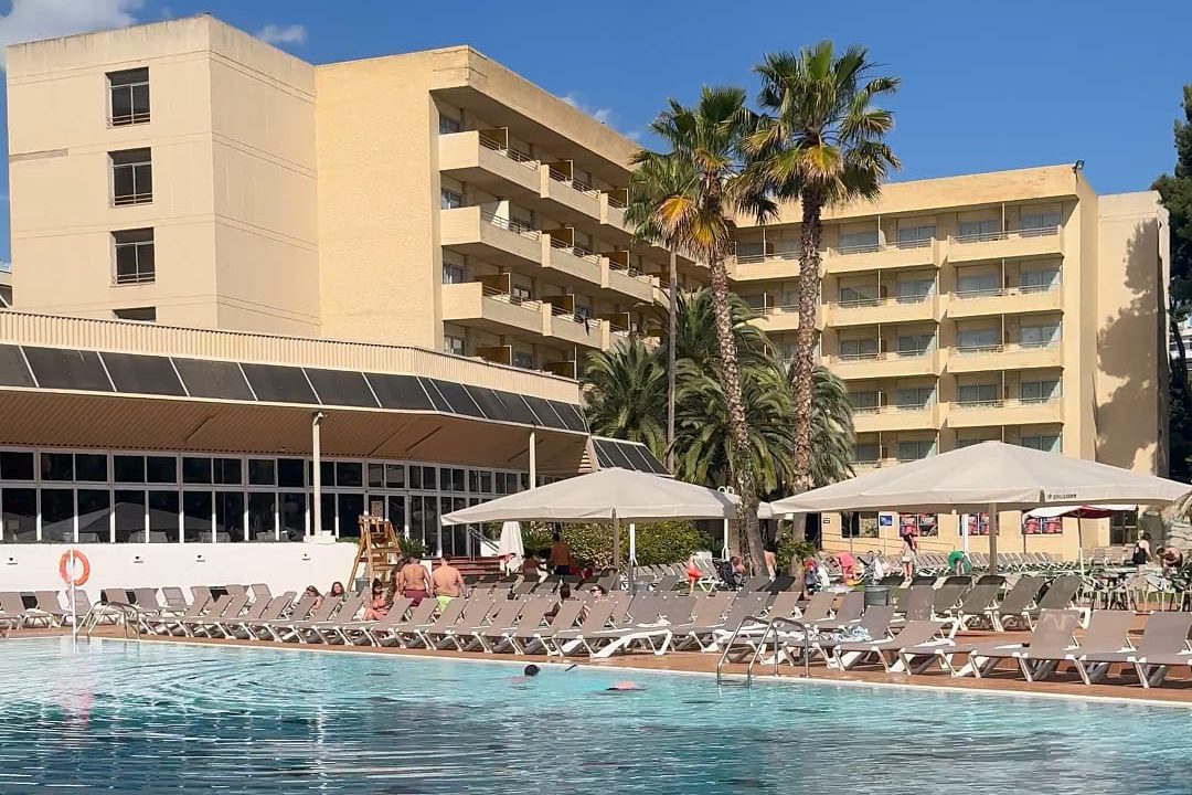 piscina jaime i- descubriendo viajes