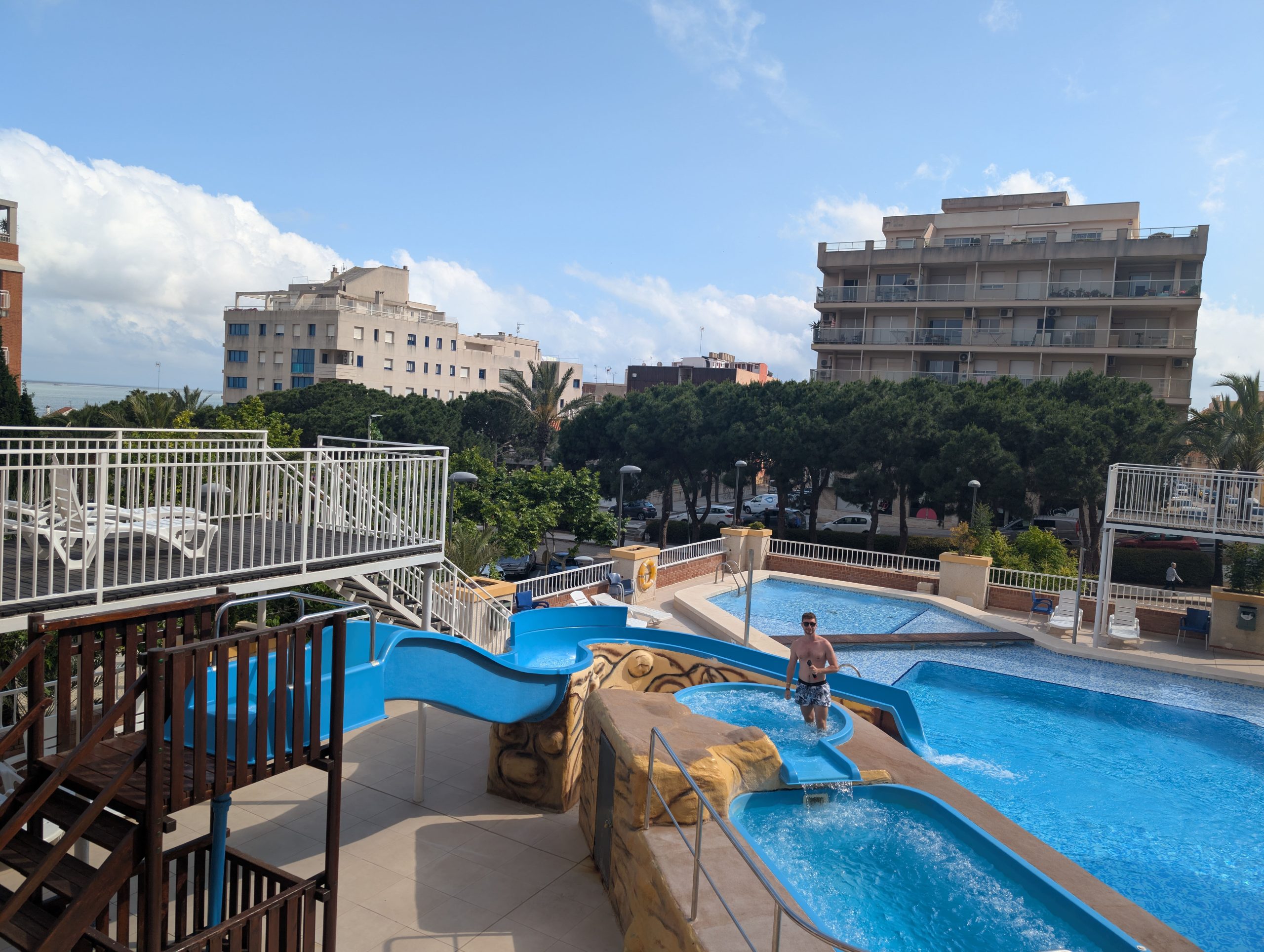 piscina rapita - descubriendo viajes