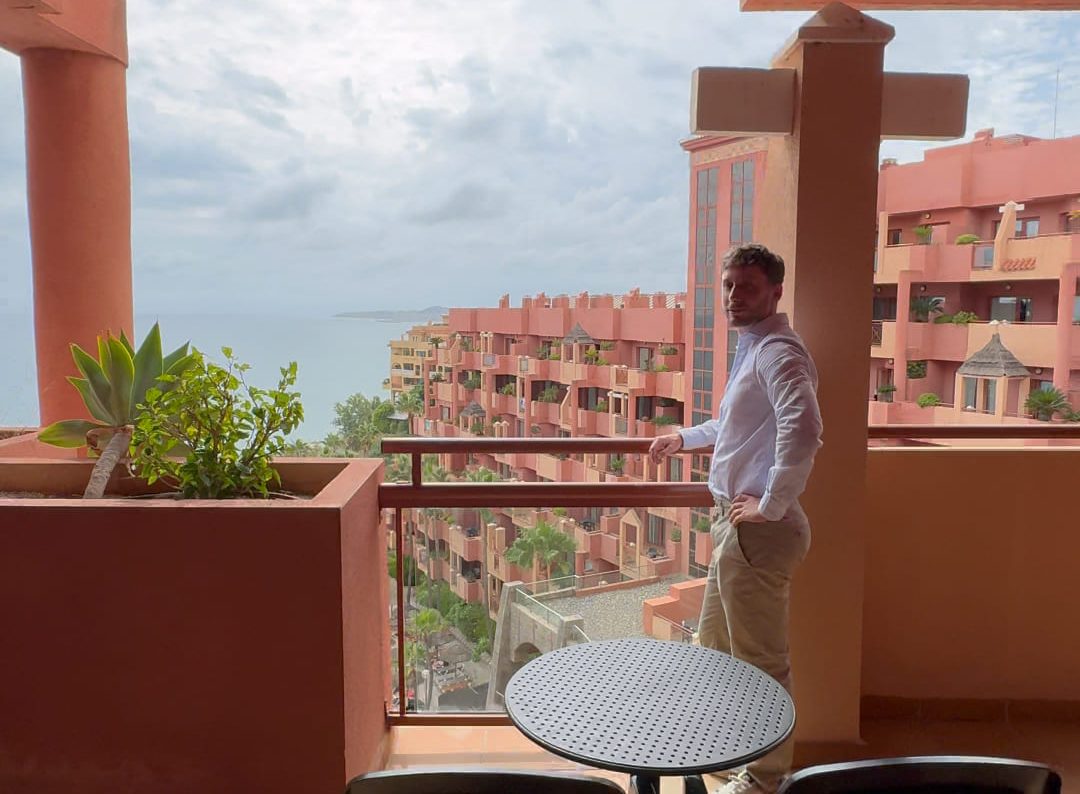 terraza holiday world - descubriendo viajes