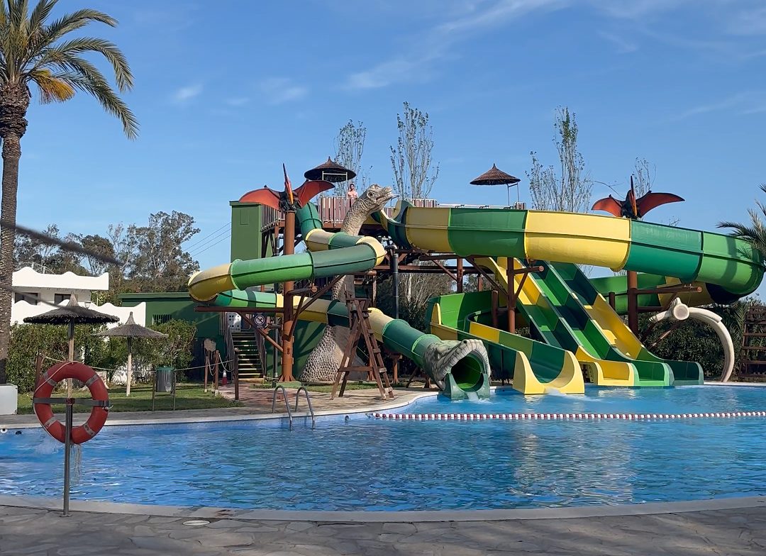 toboganes 6 descubriendo viajes - devesa garden