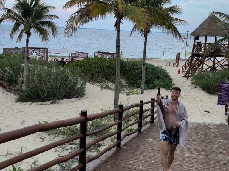 Entrance to the Planet Hollywood Cancun beach via one of its bridges