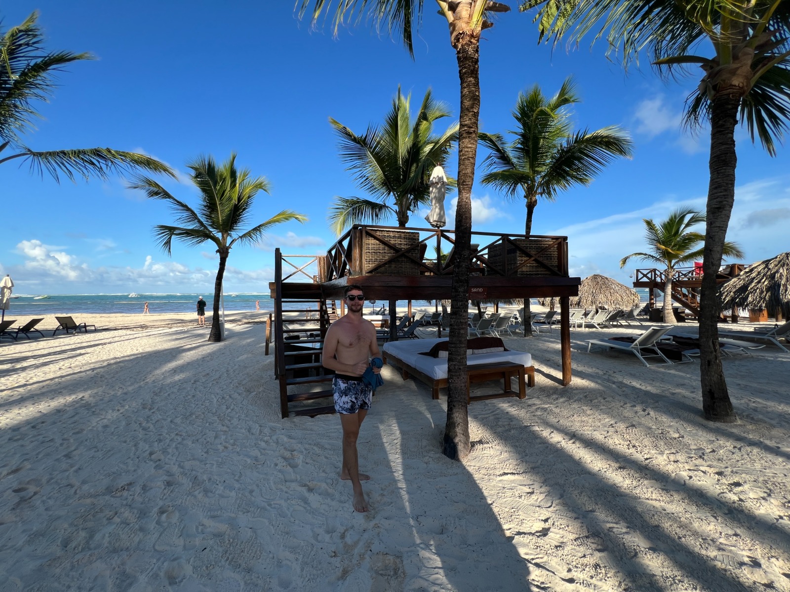 Jardines y piscina del Dreams Royal Beach Punta Cana