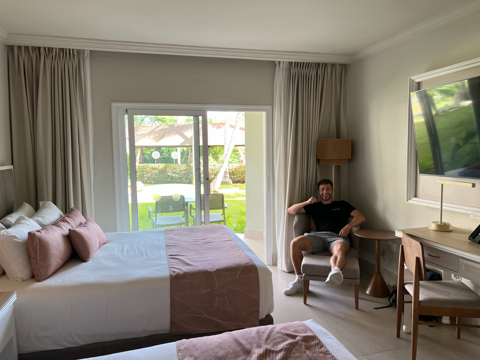 Wyndham Alltra beach