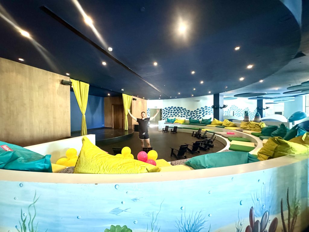 Lopesan Bávaro - kids club - Discovering Stays