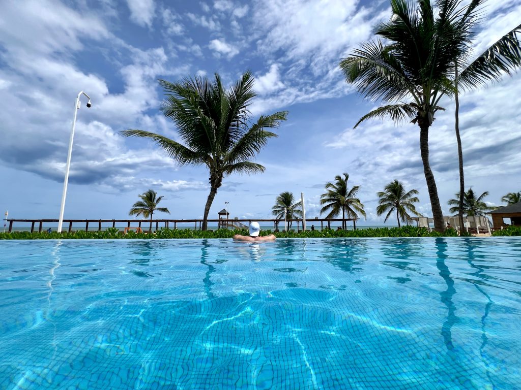 Nickelodeon Punta Cana - infinity pool - Discovering Stays