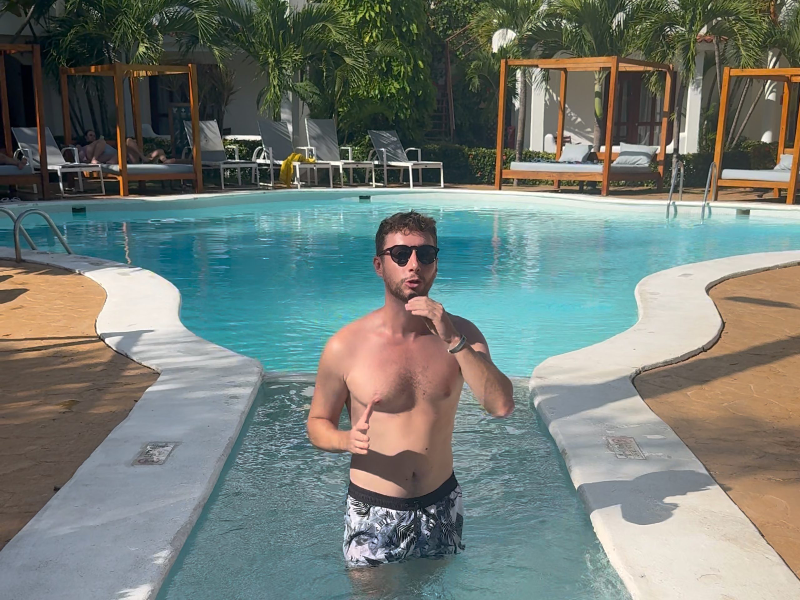 The chill-out pool at whala!bávaro