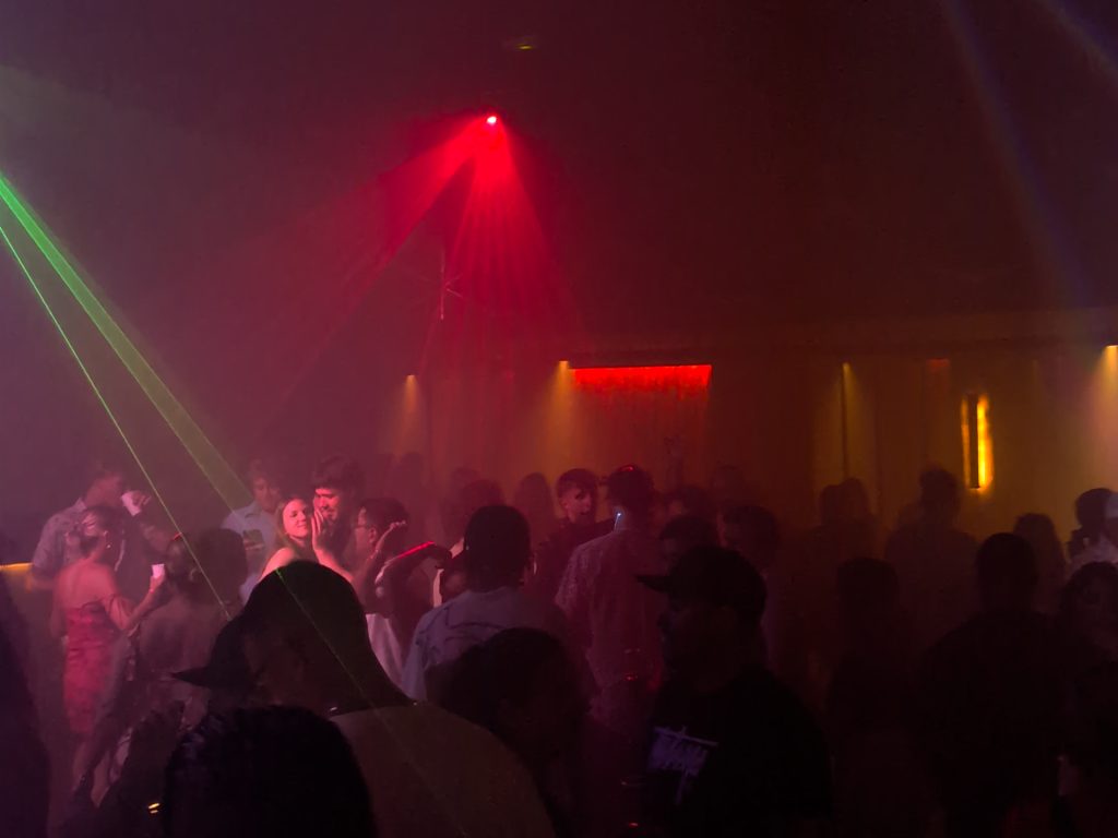 RIU Party bavaro - discovering stays