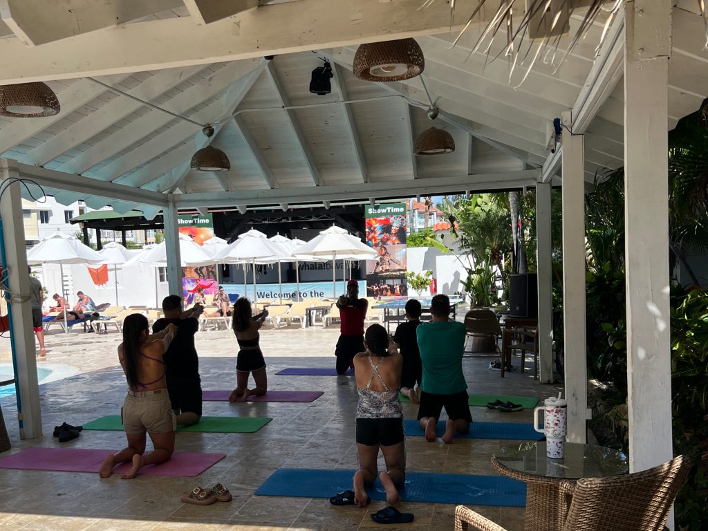 Yoga-Whala Bávaro-Descubriendo viajes