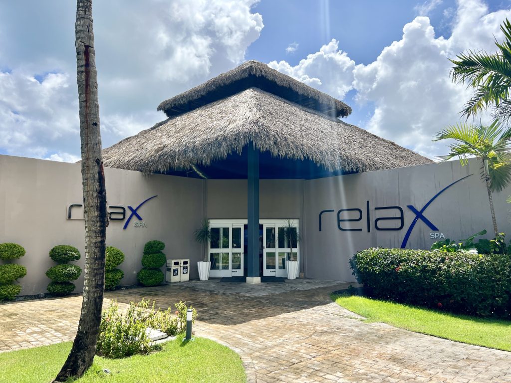 Spa entrance