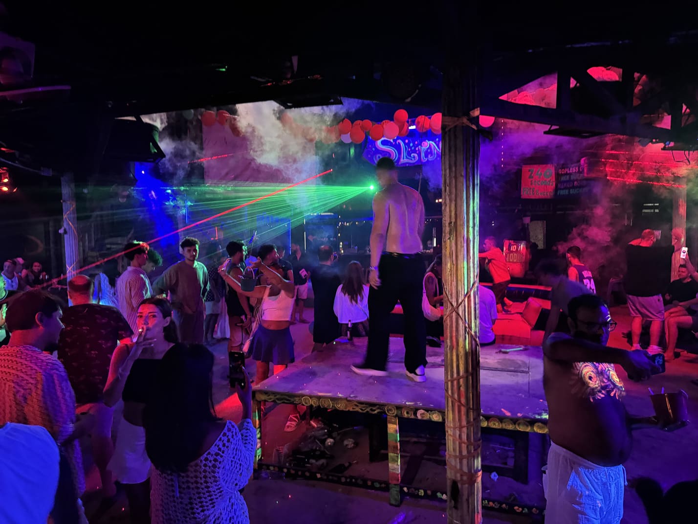 Fiesta en Phi Phi