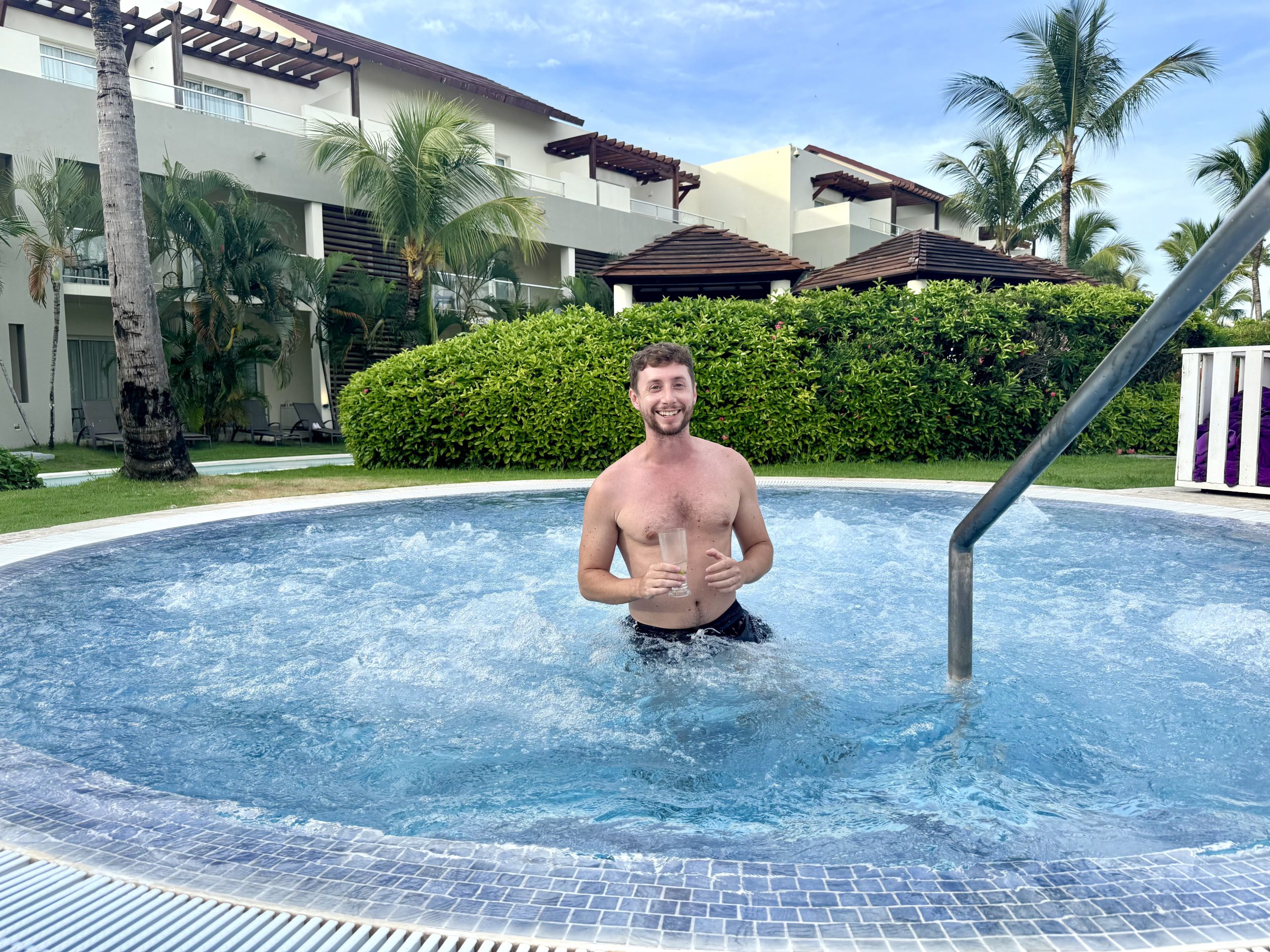 Jacuzzi de la terraza del Breathless Punta Cana
