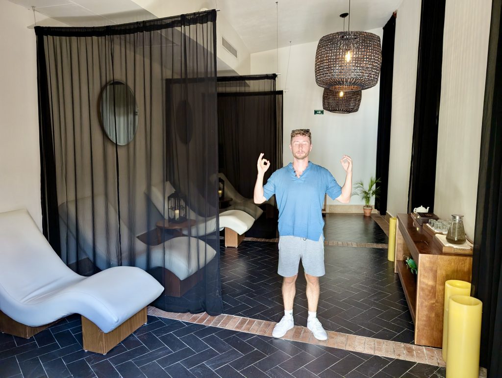 Oceans Riviera Spa -Discovering Stays