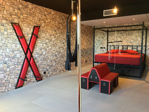 V Hotel Habitación Temática solo adultos